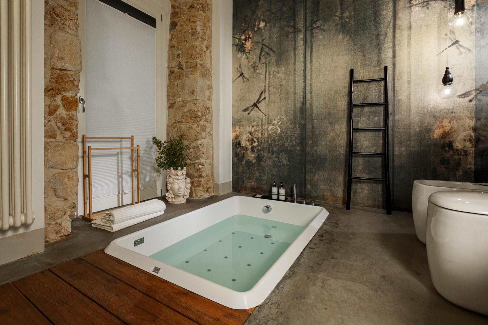 Embrace Sicily Guest House Noto Buitenkant foto
